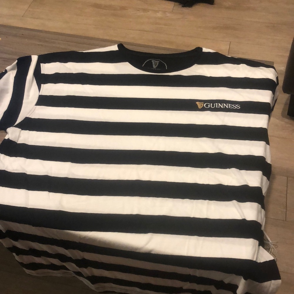 Guinea’s Shirt